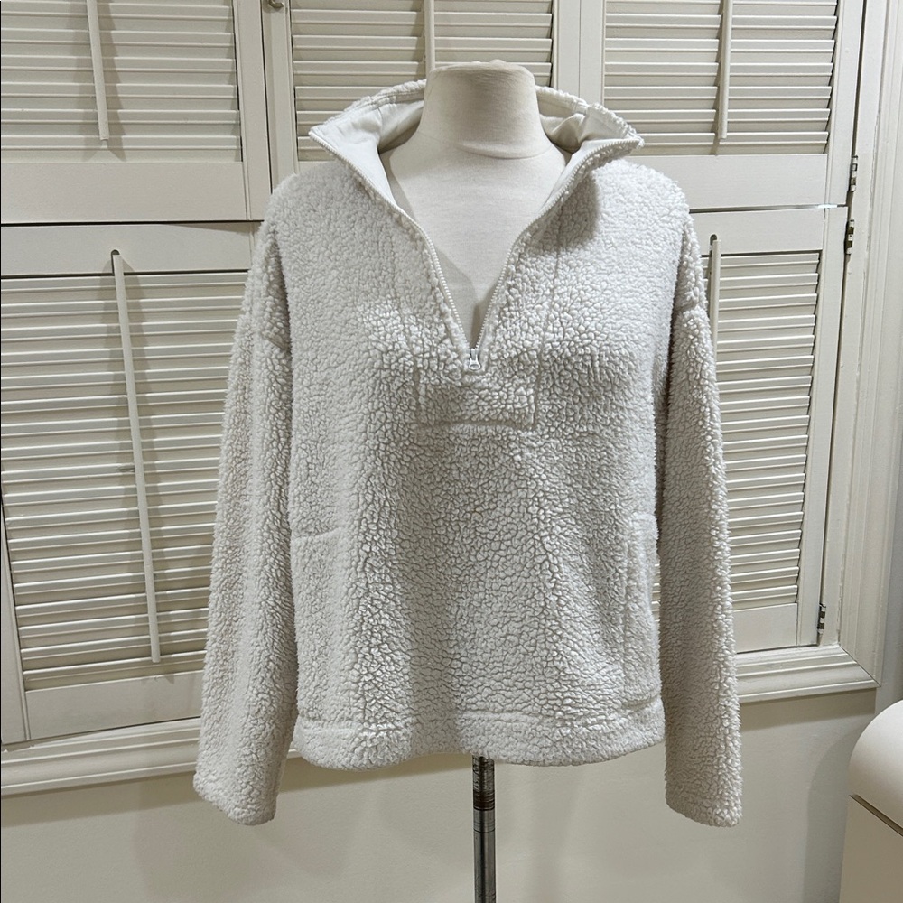 Electric Rose Cozy White Sherpa Pullover
